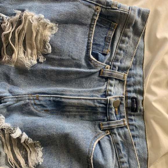 Jeans - Picture 5 of 5